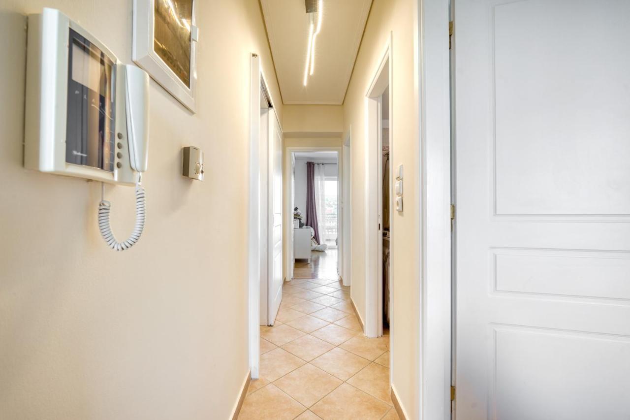 Sea & Mountain Apartment Close To Port And City Lávrion Екстериор снимка