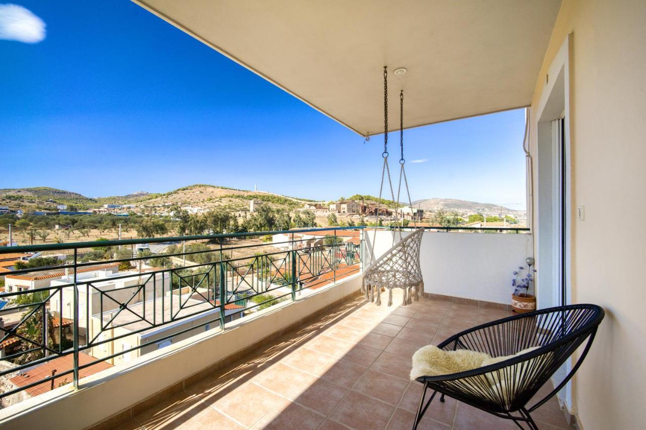Sea & Mountain Apartment Close To Port And City Lávrion Екстериор снимка