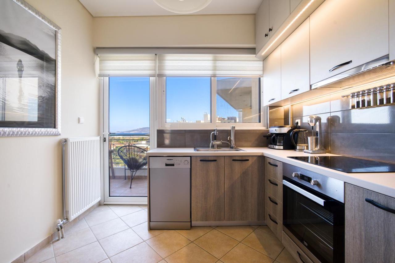 Sea & Mountain Apartment Close To Port And City Lávrion Екстериор снимка