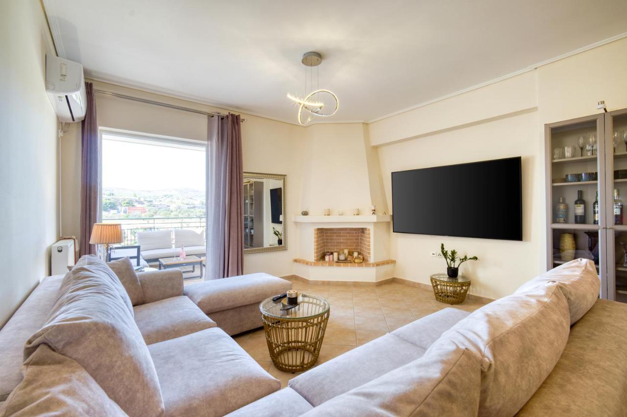 Sea & Mountain Apartment Close To Port And City Lávrion Екстериор снимка