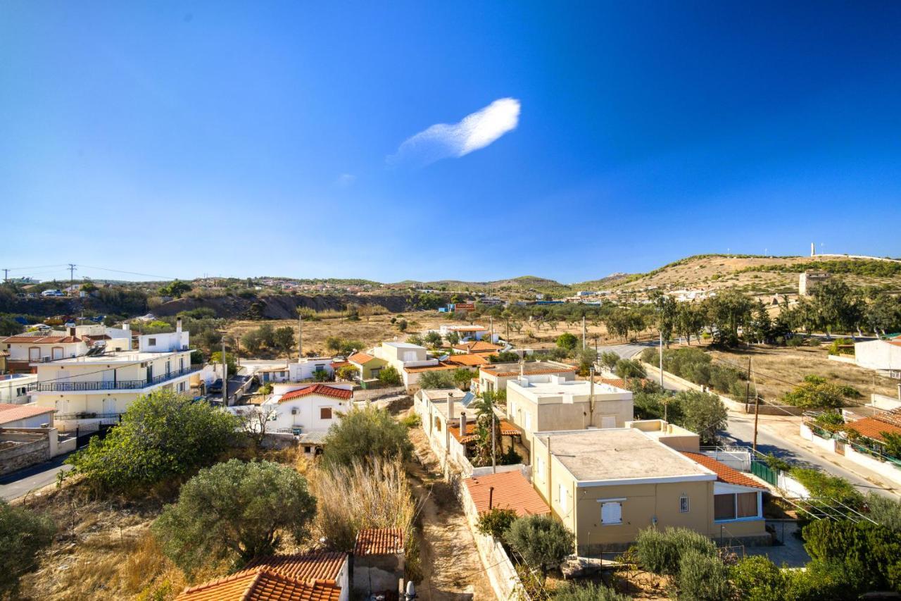 Sea & Mountain Apartment Close To Port And City Lávrion Екстериор снимка