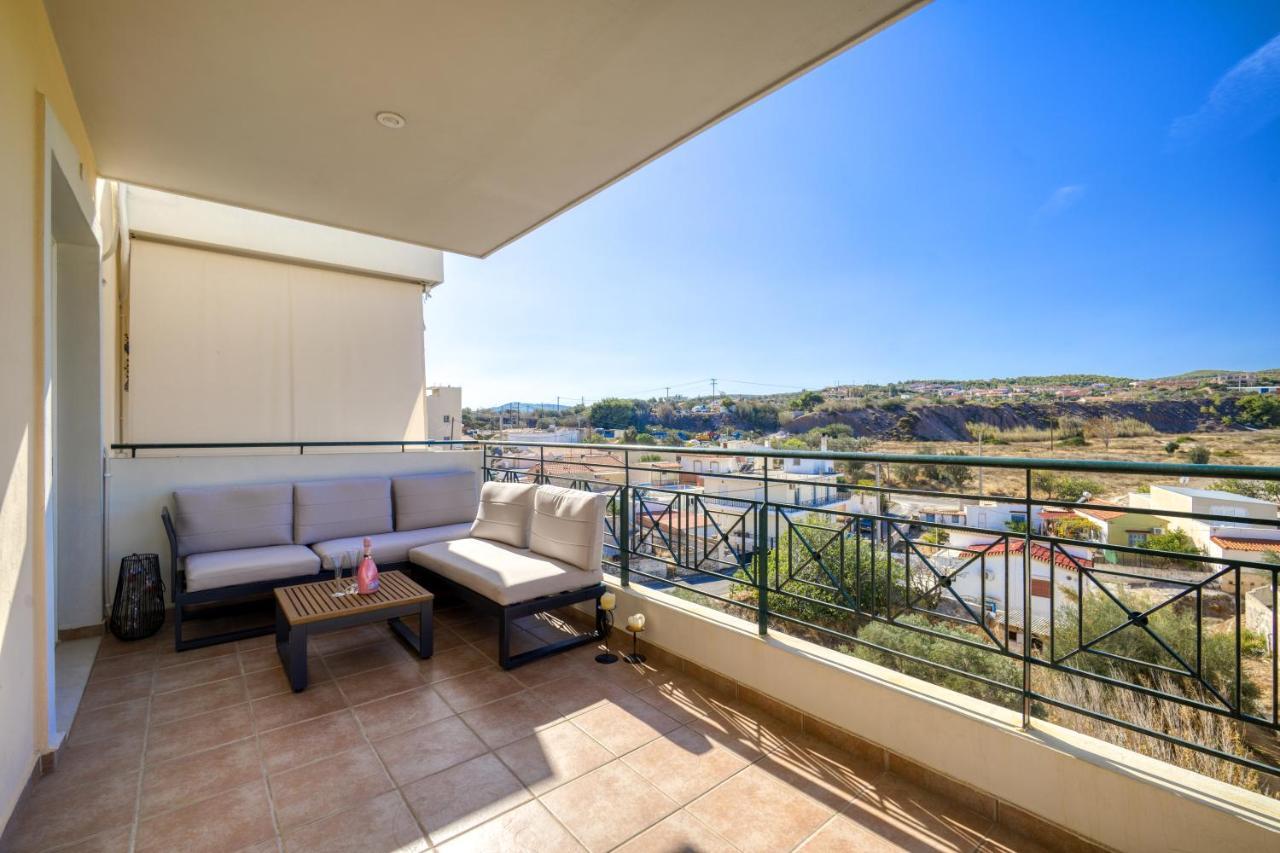 Sea & Mountain Apartment Close To Port And City Lávrion Екстериор снимка
